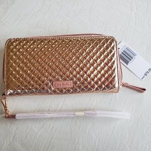 NEW Vera Bradley Iconic Wallet